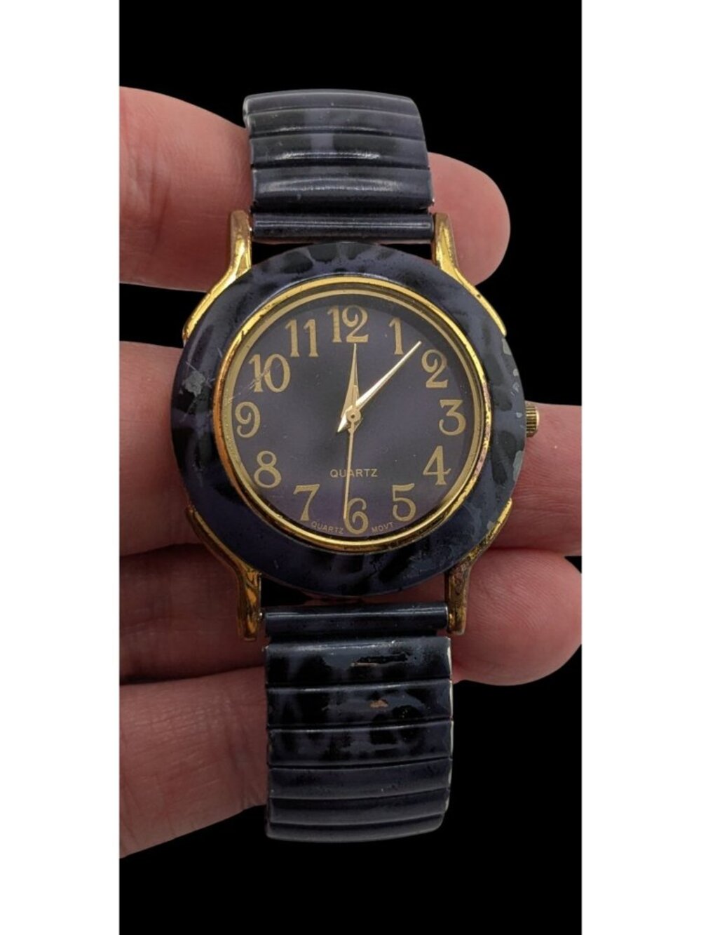 Purple 90s Style Quartz Watch Missing Case Back